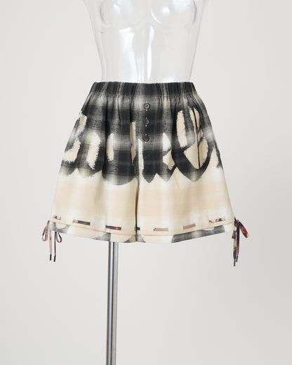 BLEACHED CHECK SHORT PANTS - BLACK