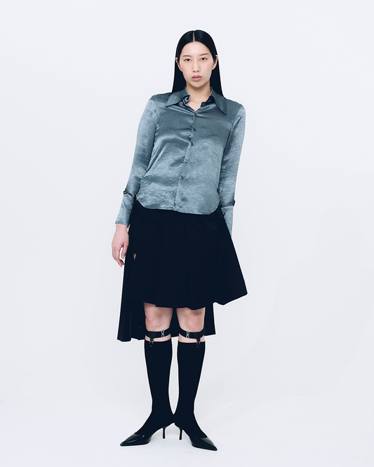 Bum-flap Short Pants (Black)
