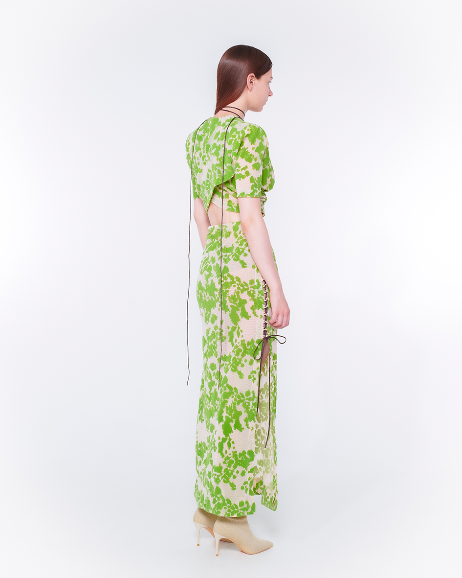 Fan-lacing Flocked Power Net Dress（Beige）