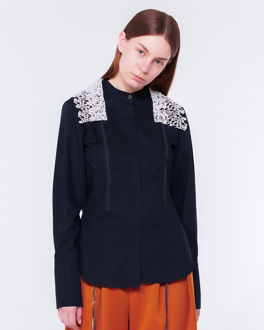 Fragile Beauty Shirt（Black）